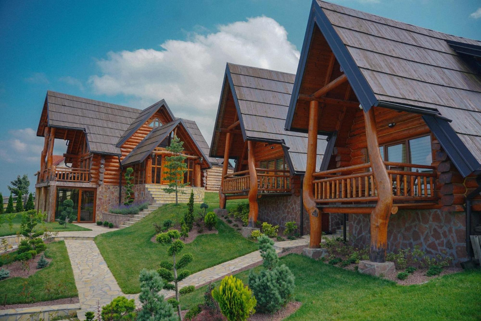 Wooden Valley Zlatibor Resort Bagian luar foto