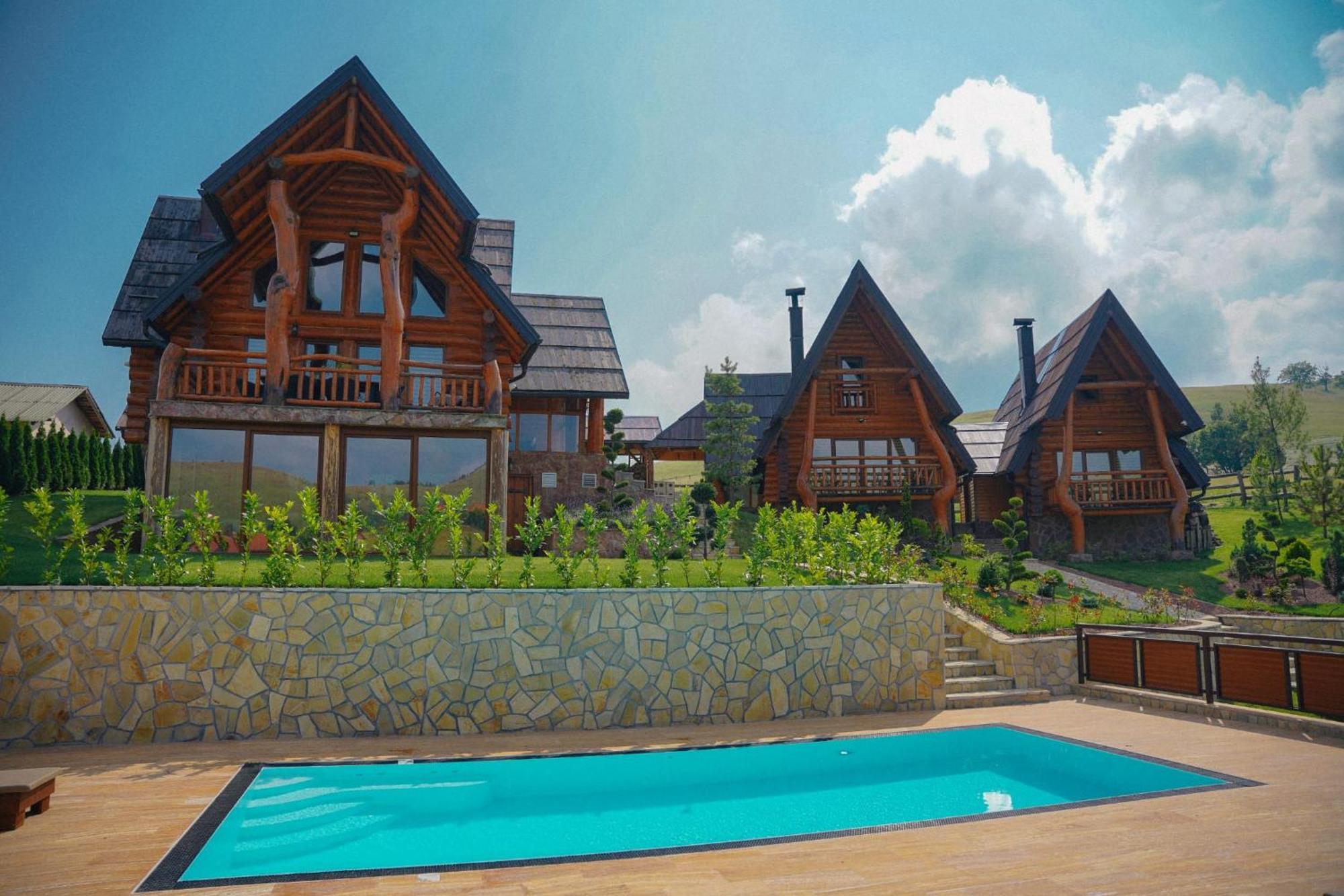 Wooden Valley Zlatibor Resort Bagian luar foto