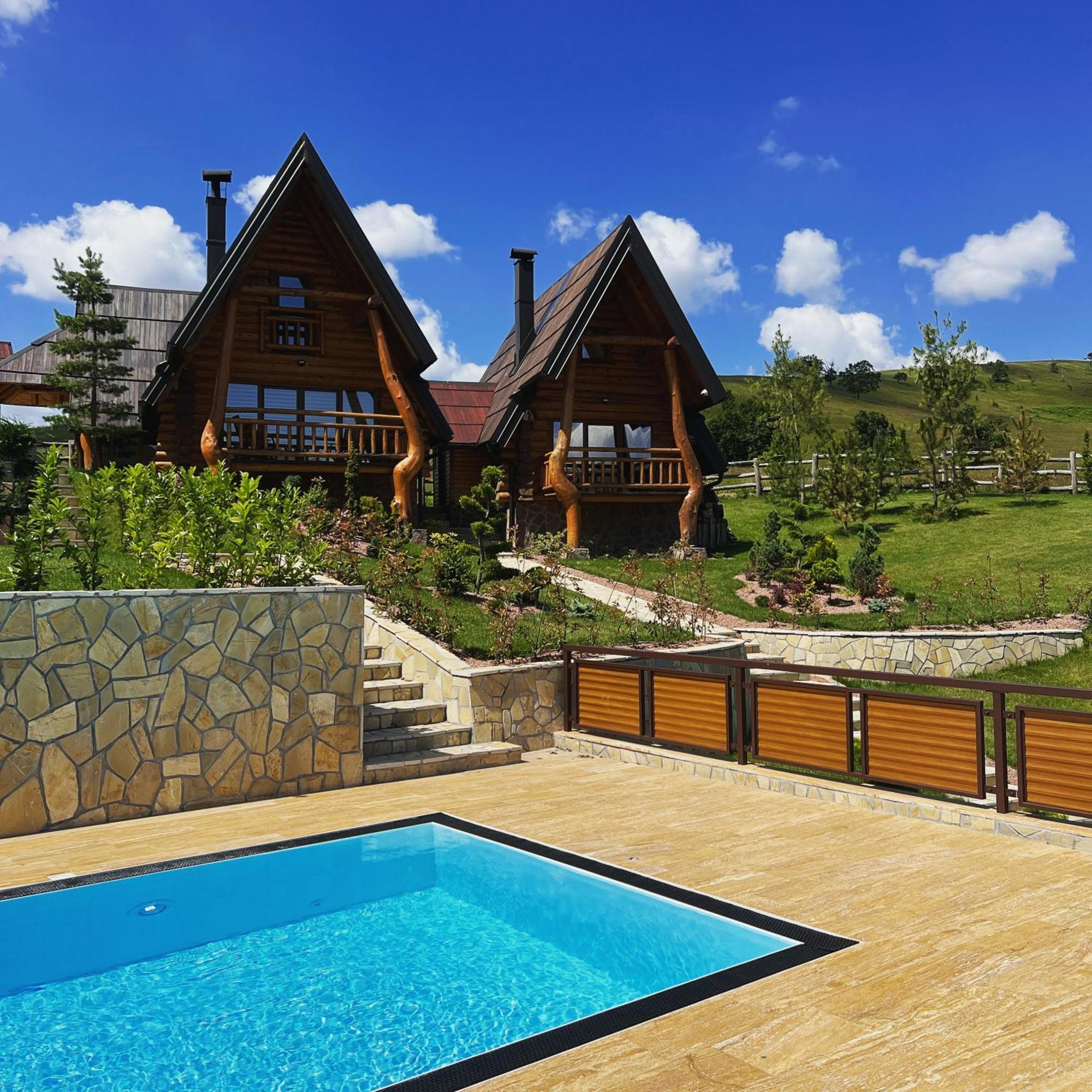 Wooden Valley Zlatibor Resort Bagian luar foto