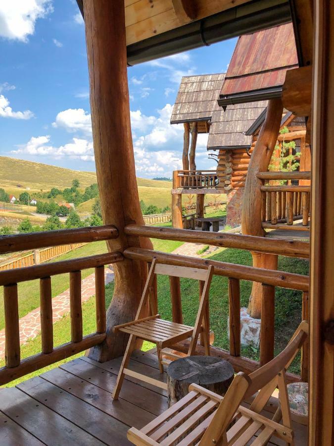 Wooden Valley Zlatibor Resort Bagian luar foto
